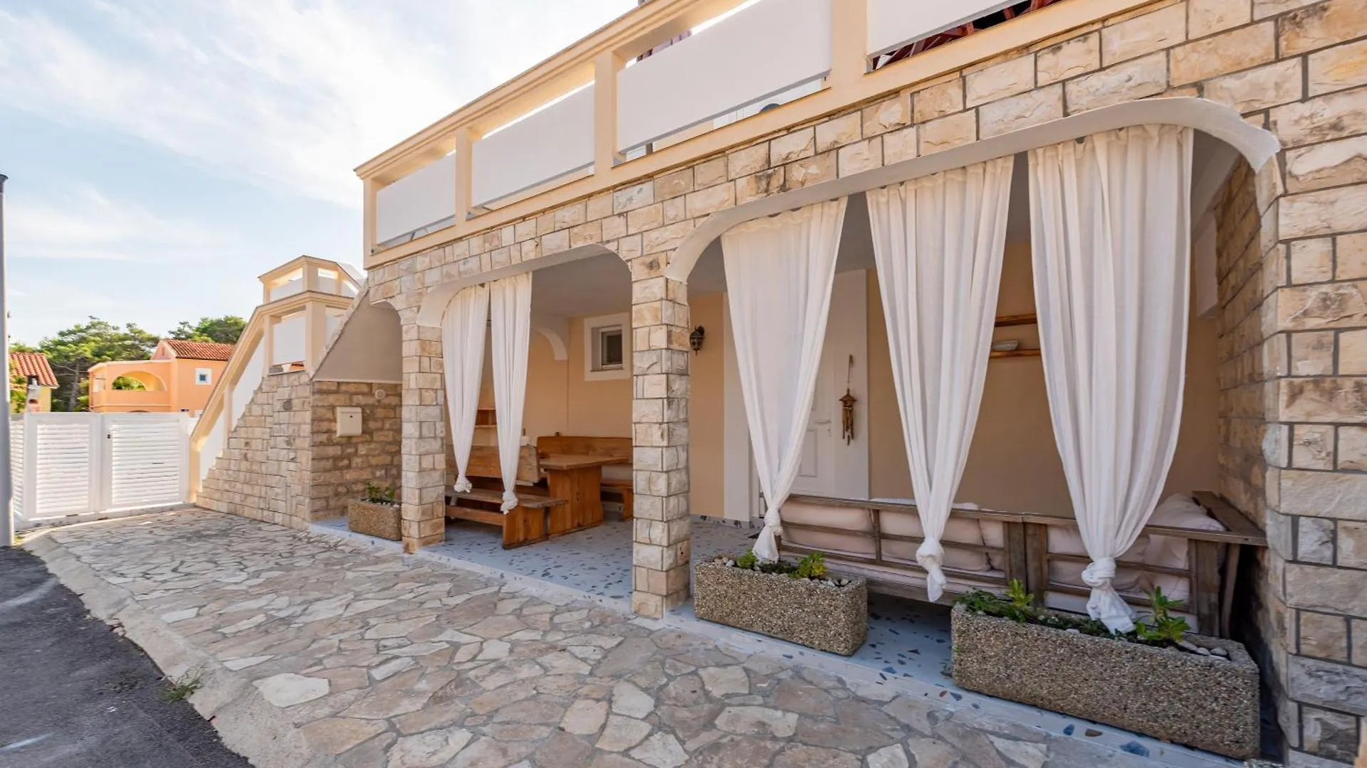 Villa Karmen - Poolhouse - Private Oasis 8 Vir 0*,